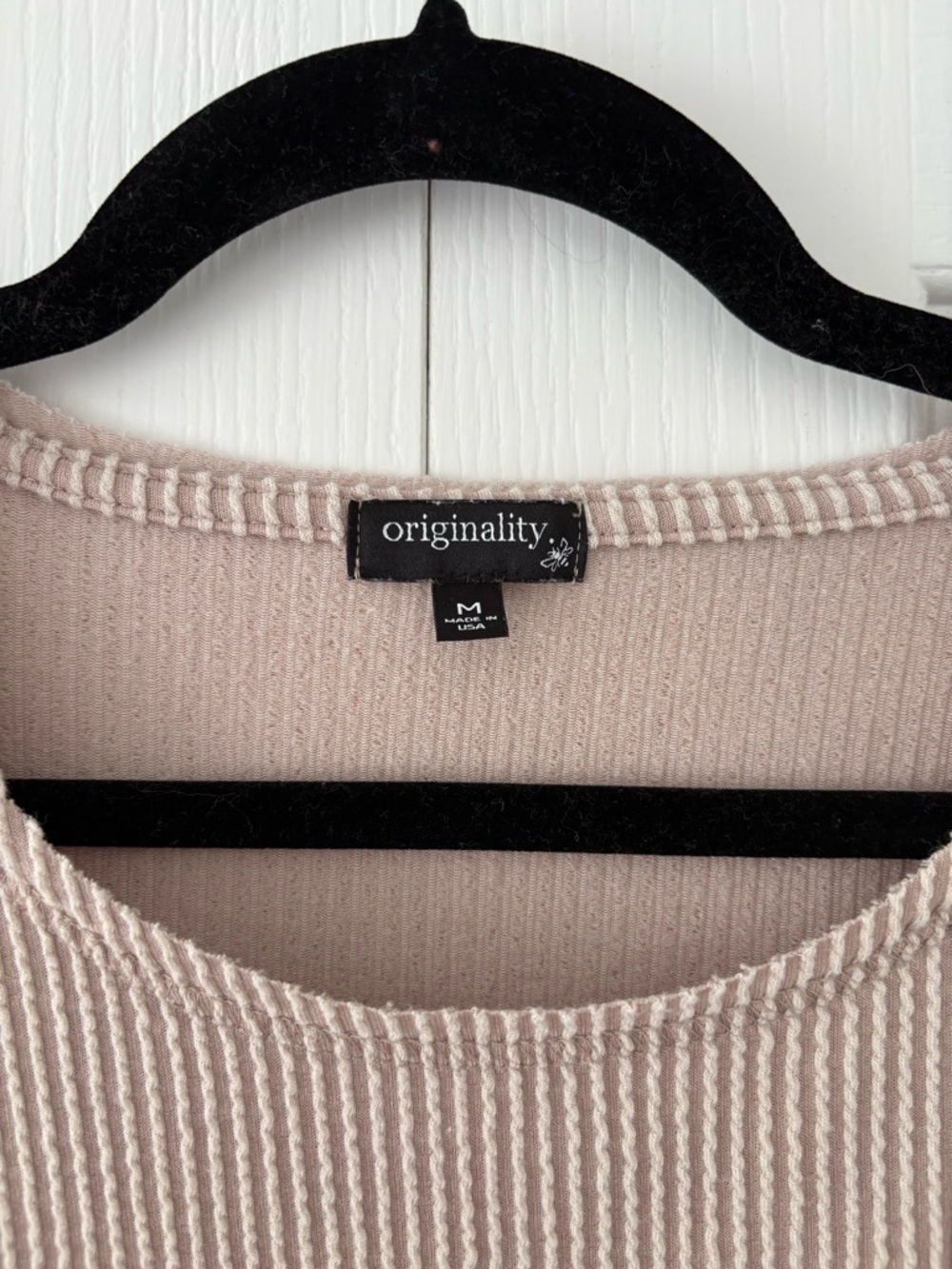 Originality Pink Wave Ribbed Top - Picture 3 of 5
